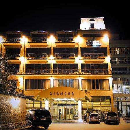 Готель Bagrati 1003 Кутаїсі Екстер'єр фото